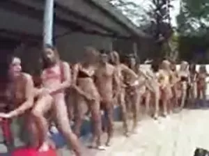 Maigre 18-ans baise avec fille