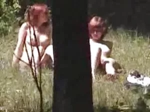 Mature 60-année-vieille dame saute sur phallus de Guy