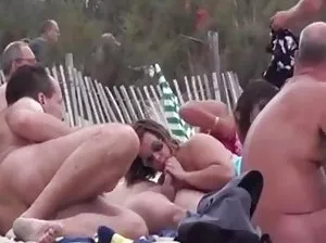 18 ans beauté pour la première fois baise dans le cul