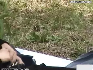 Sexy jeune blonde baise le cancer dans Anal avec copain