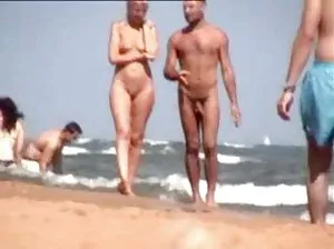 Mature Boss rassuré jeune subordonné avec sexe