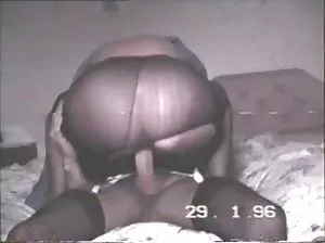 Un couple d’amis russes baisée leurs filles dans une salle de bain
