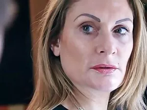 Victoria fait Kunilingus son meilleur ami